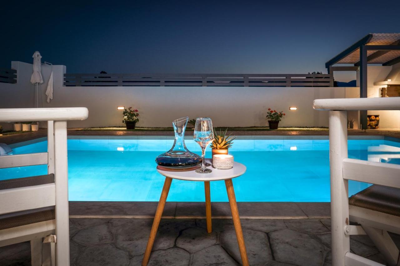 Bluewind Villa Sarakinádhon Kültér fotó