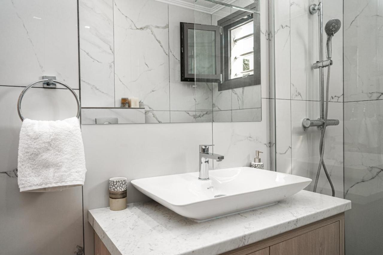 Bluewind Villa Sarakinádhon Kültér fotó